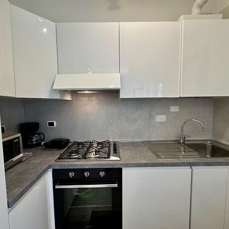 Premium Apartments Peschiera Пескьера-дель-Гарда Экстерьер фото