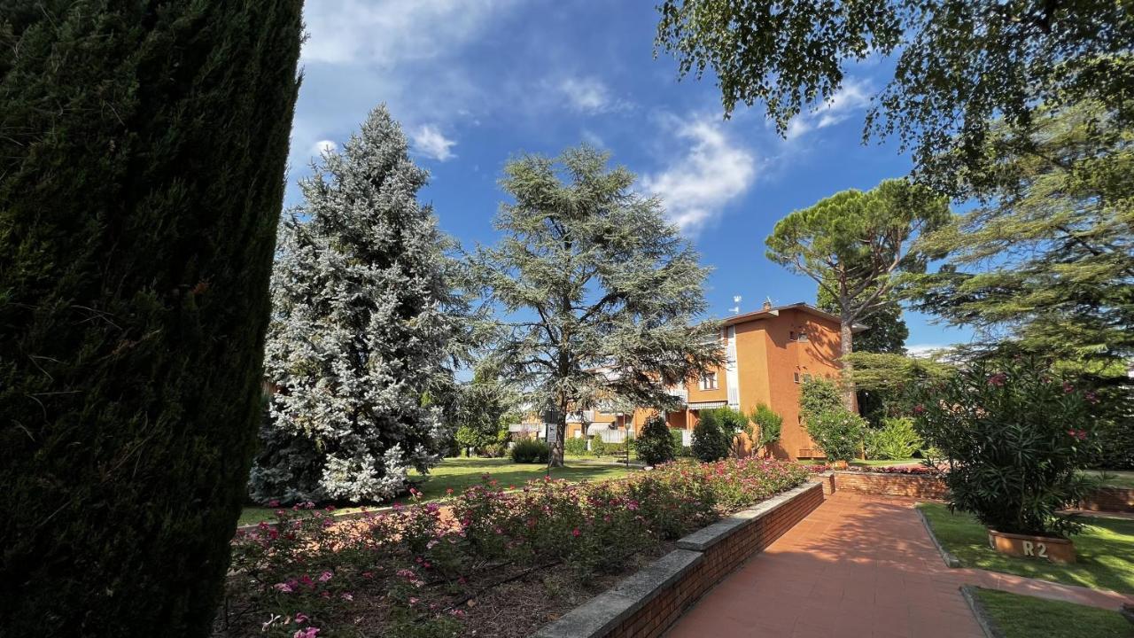 Premium Apartments Peschiera Пескьера-дель-Гарда Экстерьер фото