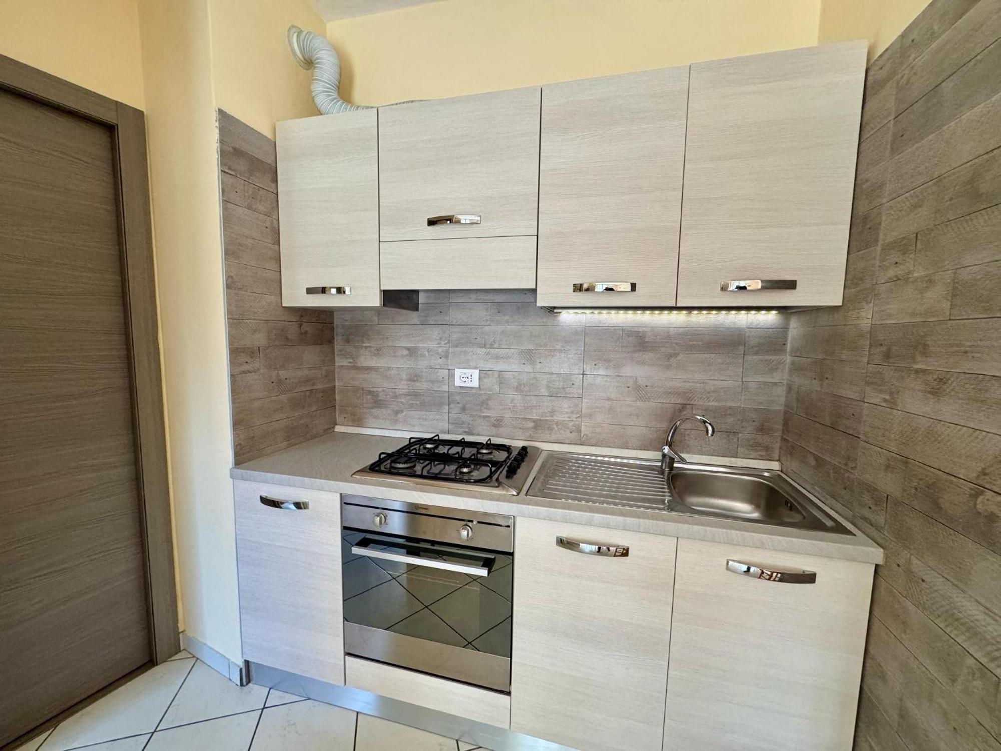 Premium Apartments Peschiera Пескьера-дель-Гарда Экстерьер фото