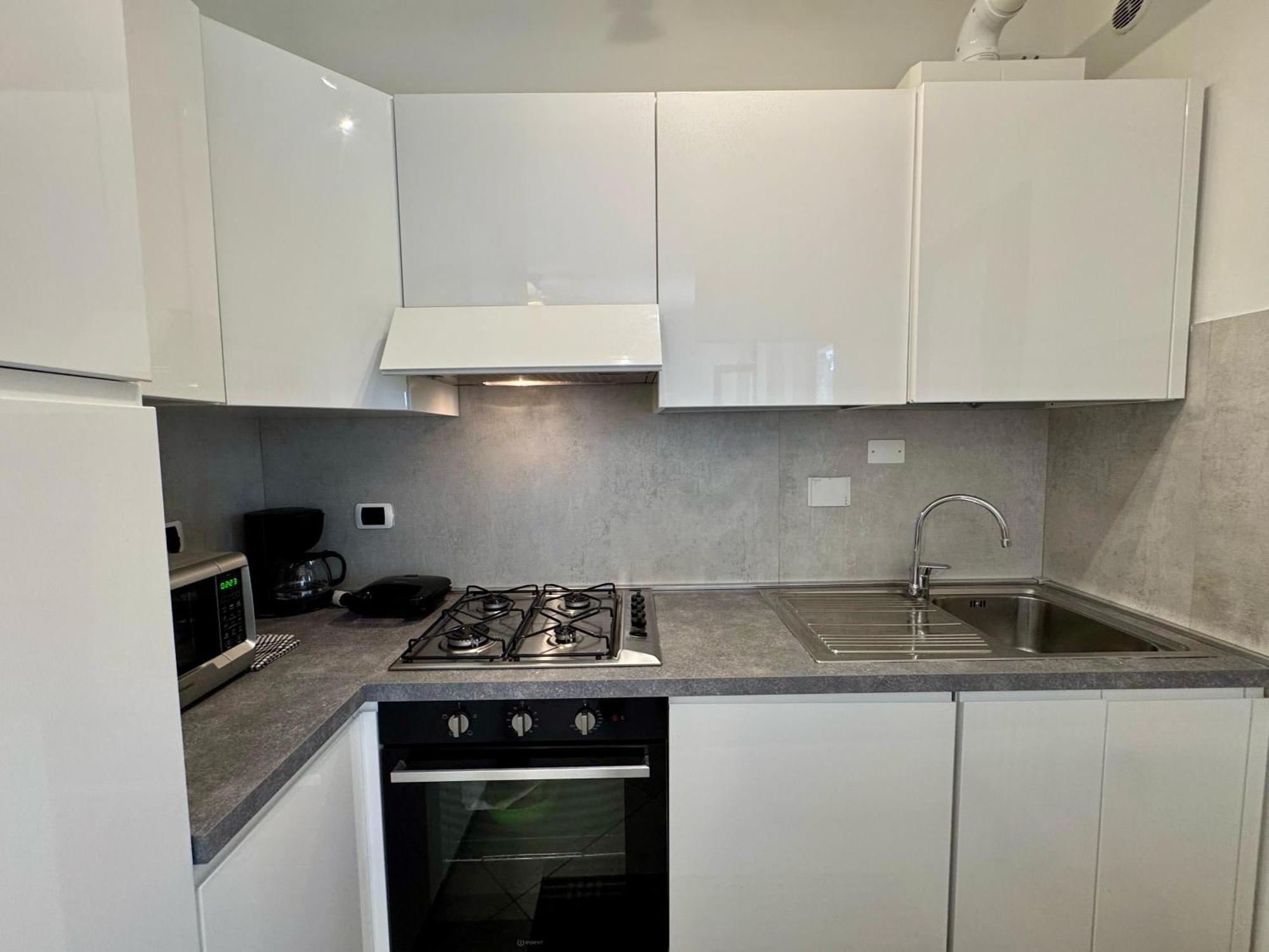 Premium Apartments Peschiera Пескьера-дель-Гарда Экстерьер фото