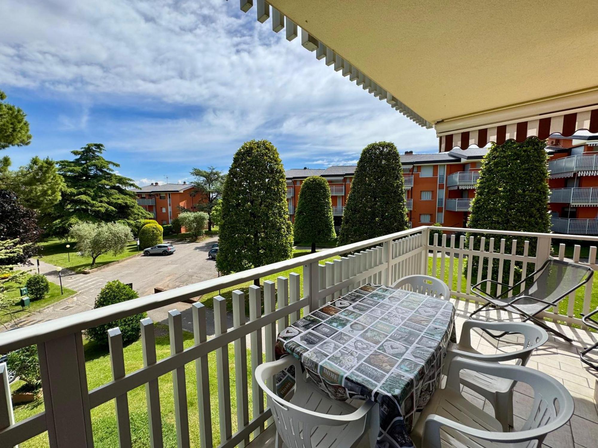 Premium Apartments Peschiera Пескьера-дель-Гарда Экстерьер фото